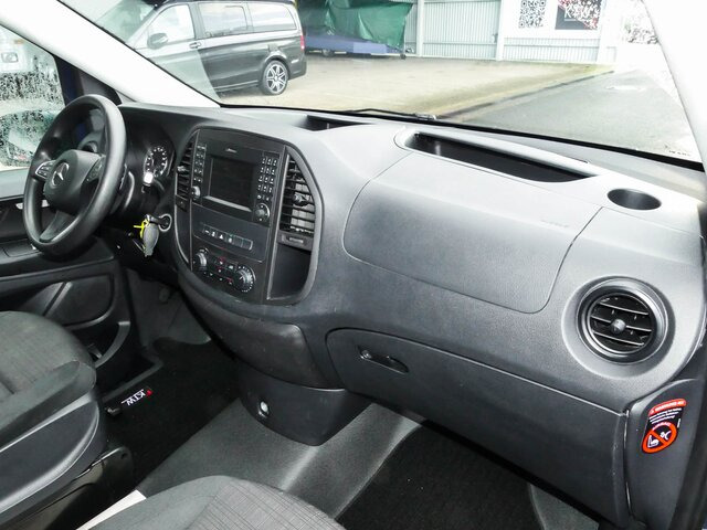 MERCEDES-BENZ Vito 114 TourerPro,Extralang,Desperados,9GTr - Minibus, People carrier: picture 3 MERCEDES-BENZ Vito 114 TourerPro,Extralang,Desperados,9GTr - Minibus, People carrier: picture 3
