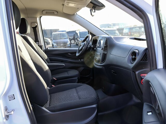 MERCEDES-BENZ Vito 114 TourerPro,lang,Automatik,8Sitze,Kamera... - People carrier: picture 3 MERCEDES-BENZ Vito 114 TourerPro,lang,Automatik,8Sitze,Kamera... - People carrier: picture 3
