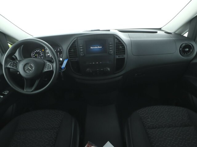 MERCEDES-BENZ Vito 114 TourerPro,lang,Automatik,8Sitze,Kamera... - Minibus, People carrier: picture 2 MERCEDES-BENZ Vito 114 TourerPro,lang,Automatik,8Sitze,Kamera... - Minibus, People carrier: picture 2