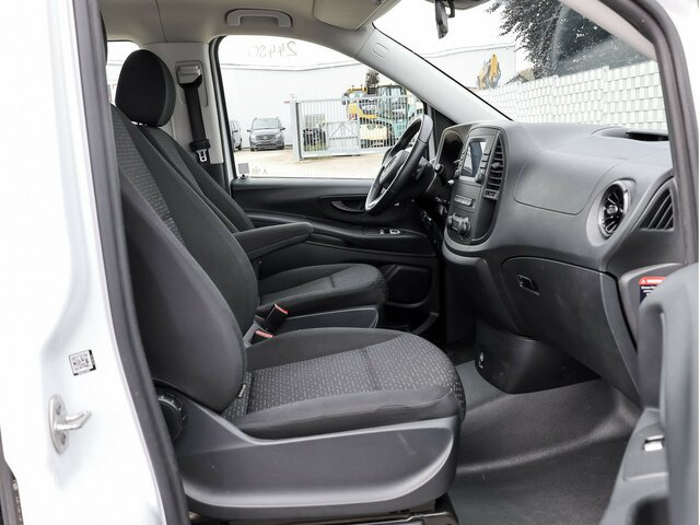 MERCEDES-BENZ Vito 114 TourerPro,lang,Automatik,8Sitze,Kamera - People carrier: picture 3 MERCEDES-BENZ Vito 114 TourerPro,lang,Automatik,8Sitze,Kamera - People carrier: picture 3