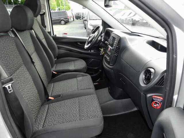 MERCEDES-BENZ Vito 116TourerPro Kombi,Extralang,2xKlima,Kamera - People carrier: picture 2 MERCEDES-BENZ Vito 116TourerPro Kombi,Extralang,2xKlima,Kamera - People carrier: picture 2