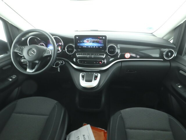 MERCEDES-BENZ EQV 300 Extralang,8Sitze,2xelektr.Schiebetür,LED... - Other machinery: picture 2 MERCEDES-BENZ EQV 300 Extralang,8Sitze,2xelektr.Schiebetür,LED... - Other machinery: picture 2