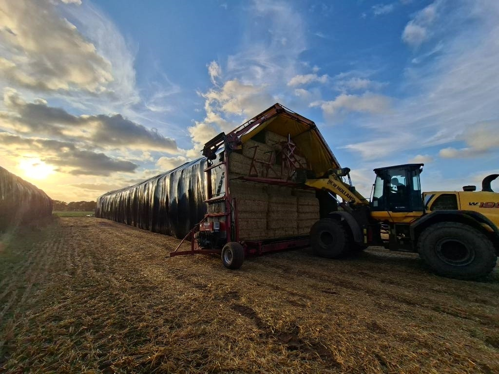 Pomi Wrap 7 - Bale wrapper: picture 3 Pomi Wrap 7 - Bale wrapper: picture 3