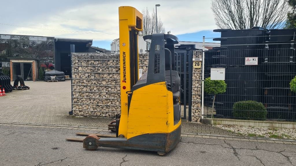 Jungheinrich ETV 216, Triplex, 6,9 m Hubhöhe, Hubkraft 1.600 kg - Reach truck: picture 3 Jungheinrich ETV 216, Triplex, 6,9 m Hubhöhe, Hubkraft 1.600 kg - Reach truck: picture 3