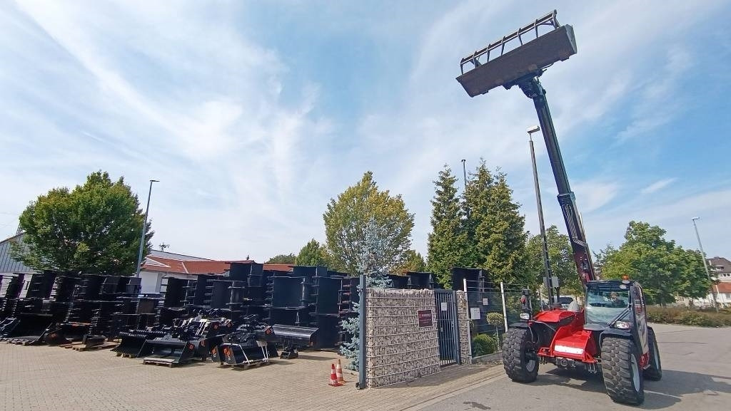 Manitou Teleskoplader 737, Allrad, 7 m und 3.7 t, Klima, - Telescopic handler: picture 4 Manitou Teleskoplader 737, Allrad, 7 m und 3.7 t, Klima, - Telescopic handler: picture 4