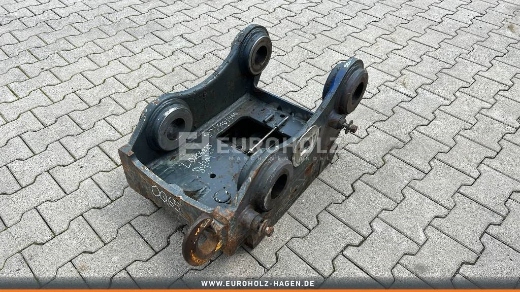 OilQuick OQ65 - Quick coupler for Construction machinery: picture 4 OilQuick OQ65 - Quick coupler for Construction machinery: picture 4