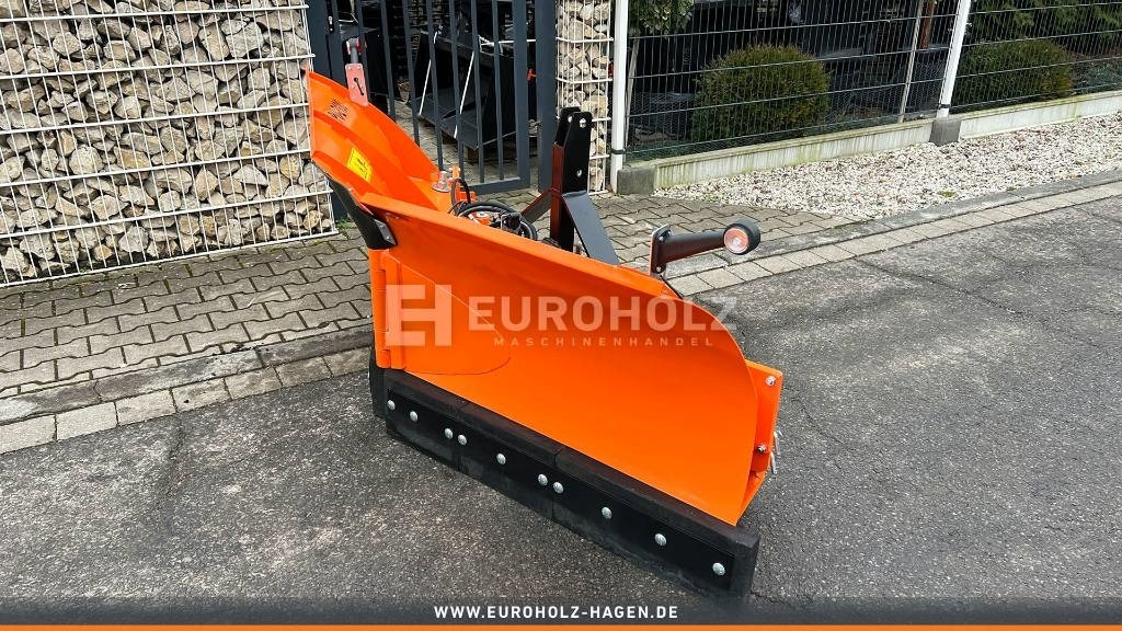 Schneeschild Schneepflug CAT 906 907 908 - Snow plough for Agricultural machinery: picture 1 Schneeschild Schneepflug CAT 906 907 908 - Snow plough for Agricultural machinery: picture 1