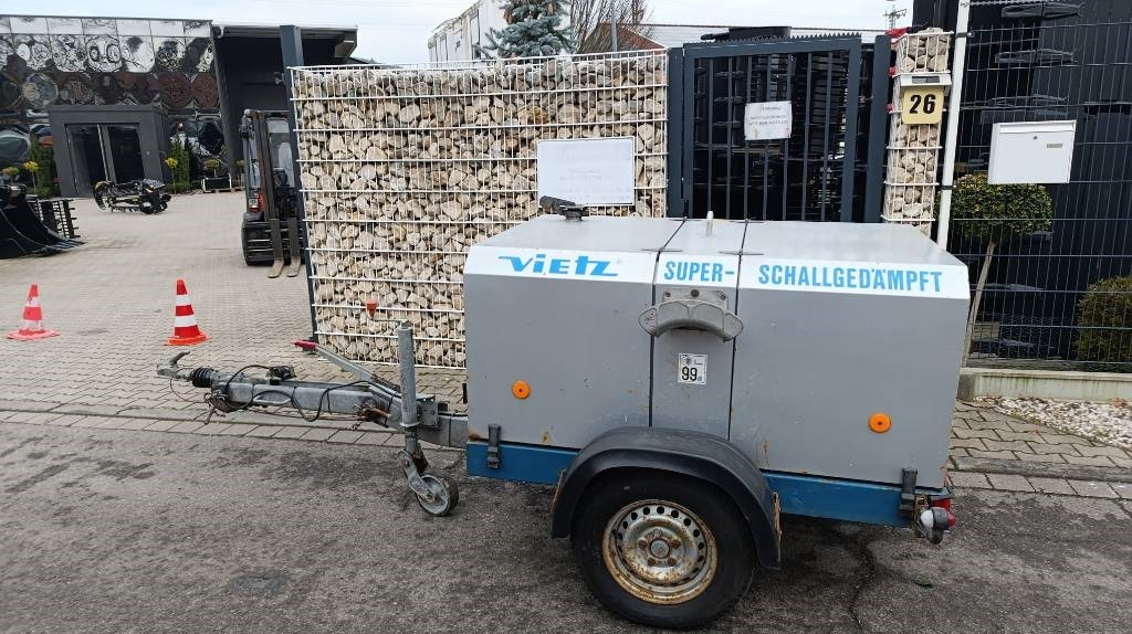 Vietz Baukompressor Arcobil 1, Stromaggregat Deutz-Motor - Air compressor: picture 2 Vietz Baukompressor Arcobil 1, Stromaggregat Deutz-Motor - Air compressor: picture 2