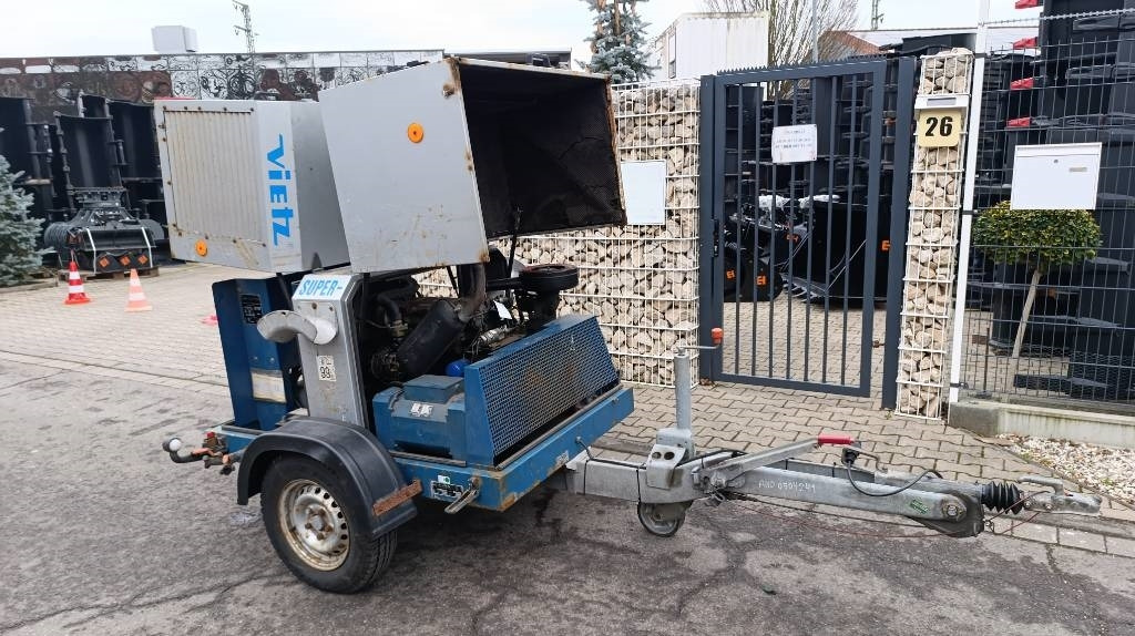Vietz Baukompressor Arcobil 1, Stromaggregat Deutz-Motor - Air compressor: picture 5 Vietz Baukompressor Arcobil 1, Stromaggregat Deutz-Motor - Air compressor: picture 5
