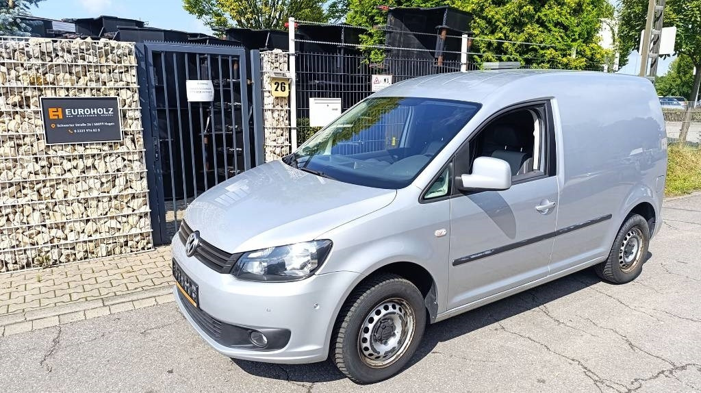 Volkswagen VW Caddy, Transporter, Werkstattschränke, Webasto - Closed box van: picture 2 Volkswagen VW Caddy, Transporter, Werkstattschränke, Webasto - Closed box van: picture 2