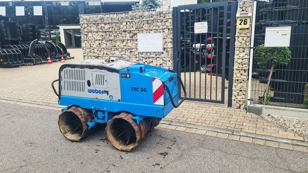 Weber TRC 86, Grabenwalze mit Fernbedienung, nur 101 Bh - Plate compactor: picture 5 Weber TRC 86, Grabenwalze mit Fernbedienung, nur 101 Bh - Plate compactor: picture 5