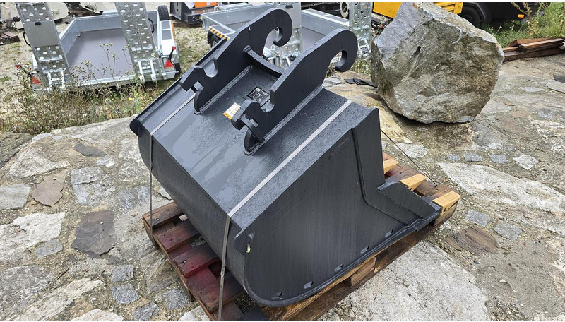 Big 90cm Tieflöffel mit CW10 Verachtert Aufnahme - Bucket: picture 5 Big 90cm Tieflöffel mit CW10 Verachtert Aufnahme - Bucket: picture 5