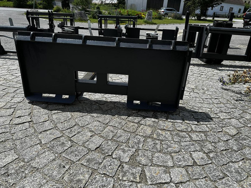 Big Palettengabel mit Bobcat 114cm Aufnahme - Forks for Material handling equipment: picture 3 Big Palettengabel mit Bobcat 114cm Aufnahme - Forks for Material handling equipment: picture 3
