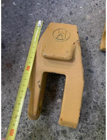 Hammer Mustang RH25 Abbruchpulverisierer Zahn zu Abbruchpulverisierer passend zu RH25 - Hydraulic hammer: picture 1 Hammer Mustang RH25 Abbruchpulverisierer Zahn zu Abbruchpulverisierer passend zu RH25 - Hydraulic hammer: picture 1