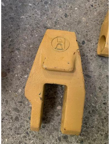 Hammer Mustang RH25 Abbruchpulverisierer Zahn zu Abbruchpulverisierer passend zu RH25 - Hydraulic hammer: picture 2 Hammer Mustang RH25 Abbruchpulverisierer Zahn zu Abbruchpulverisierer passend zu RH25 - Hydraulic hammer: picture 2