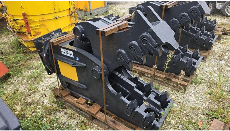 Mustang RH12 Abbruchpulverisierer - Demolition shears: picture 1 Mustang RH12 Abbruchpulverisierer - Demolition shears: picture 1