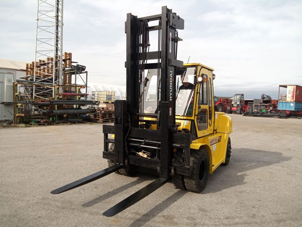 Hyundai HDF70-7 - Diesel forklift: picture 5 Hyundai HDF70-7 - Diesel forklift: picture 5