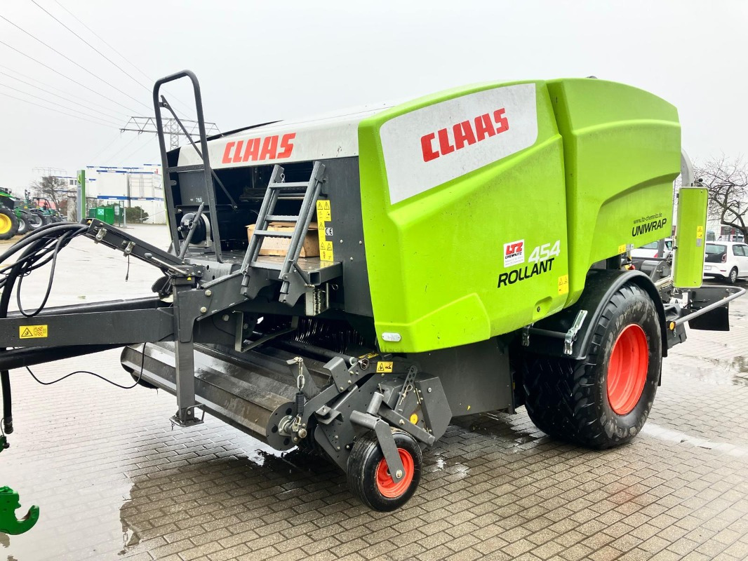 New Hay and forage equipment CLAAS Rollant 454: picture 19
