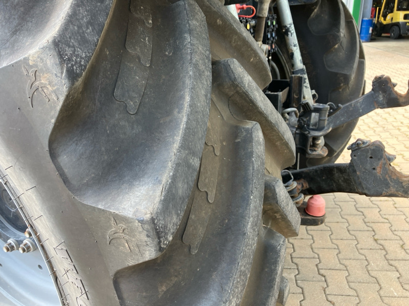 Farm tractor Deutz-Fahr Agrotron 7250 TTV Warrior: picture 7