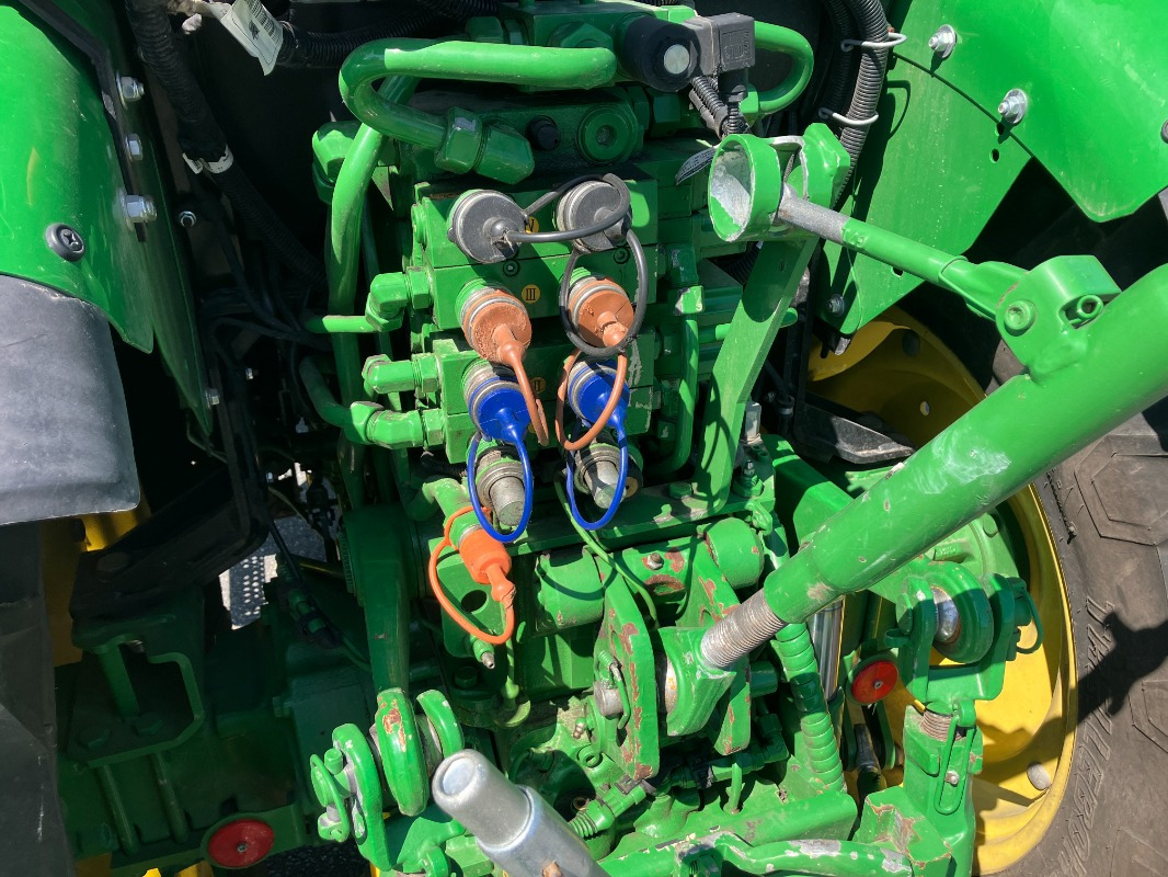 Farm tractor John Deere 5090GF mit RTK- Lenksystem/ FKH/FZW: picture 8