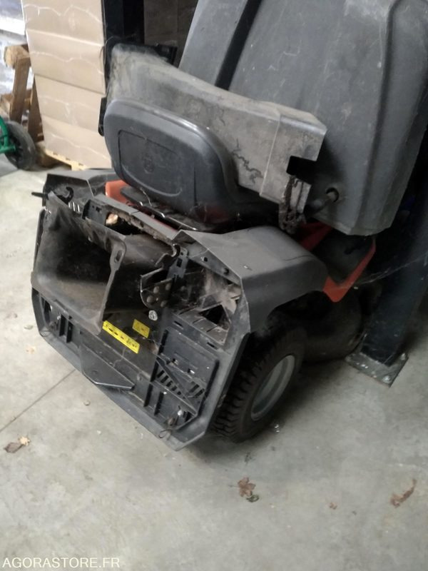 2 tondeuses autoportées - Lawn mower: picture 4 2 tondeuses autoportées - Lawn mower: picture 4