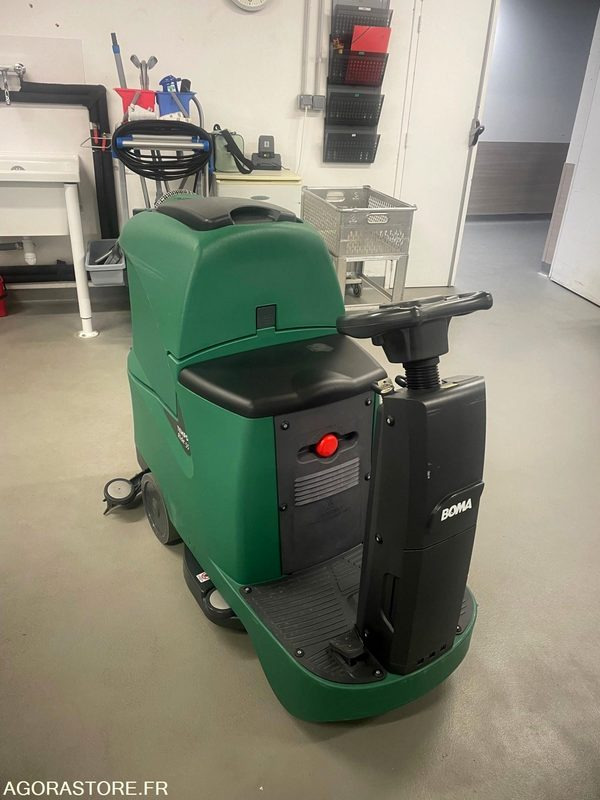 AUTOLAVEUSE BOMA TEMPO RIDE 55 - Scrubber dryer: picture 4 AUTOLAVEUSE BOMA TEMPO RIDE 55 - Scrubber dryer: picture 4