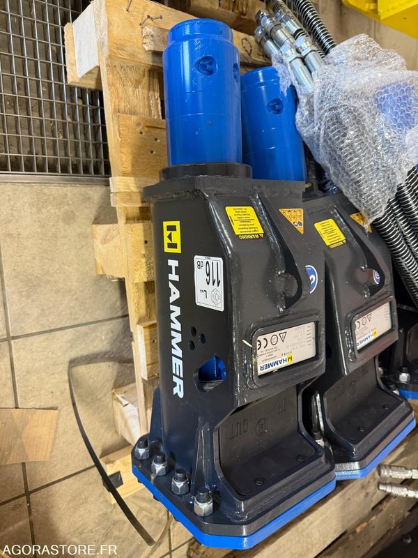 BRH HAMMER SB 150 Pelles de 1.5T - 3.8T NEUF - Hydraulic hammer: picture 3 BRH HAMMER SB 150 Pelles de 1.5T - 3.8T NEUF - Hydraulic hammer: picture 3