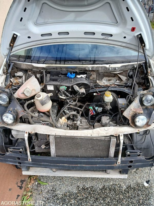 Bollore Bluecar - 74540 -2014- DC510PJ - Car: picture 5 Bollore Bluecar - 74540 -2014- DC510PJ - Car: picture 5