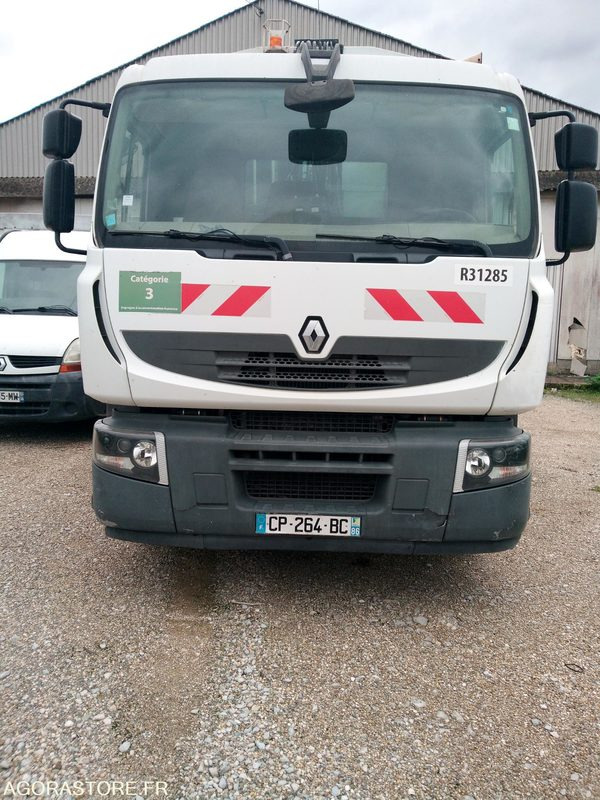 Bom Renault 320DXI - Refuse truck: picture 1 Bom Renault 320DXI - Refuse truck: picture 1