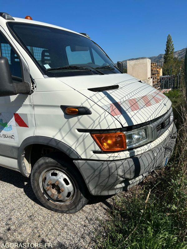 CAMION BENNE IVECO DAILY - Panel van: picture 3 CAMION BENNE IVECO DAILY - Panel van: picture 3