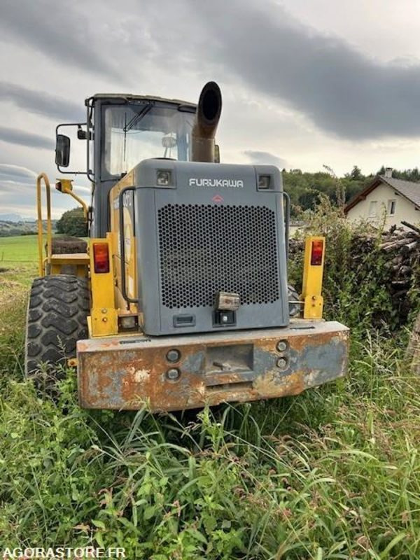 CHARGEUSE FURUKAWA 335 - 2000 - 5800 HEURES - Loader: picture 5 CHARGEUSE FURUKAWA 335 - 2000 - 5800 HEURES - Loader: picture 5