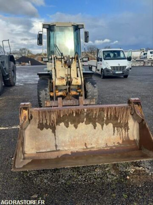 CHARGEUSE - LIEBHERR - L506Z - 2003 - 12500H - Loader: picture 3 CHARGEUSE - LIEBHERR - L506Z - 2003 - 12500H - Loader: picture 3