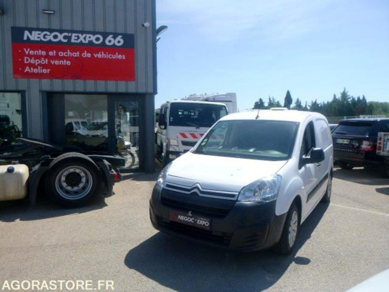 CITROEN BERLINGO UTILITAIRE BOITE AUTO - Small van: picture 1 CITROEN BERLINGO UTILITAIRE BOITE AUTO - Small van: picture 1