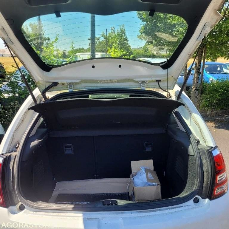 CITROEN C3 II 1.0 VTi 68 cv - Car: picture 5 CITROEN C3 II 1.0 VTi 68 cv - Car: picture 5