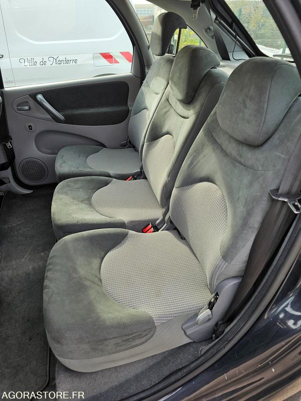 Car CITROEN XSARA PICASSO - 2005 - 185842KM - 523ELR92: picture 13