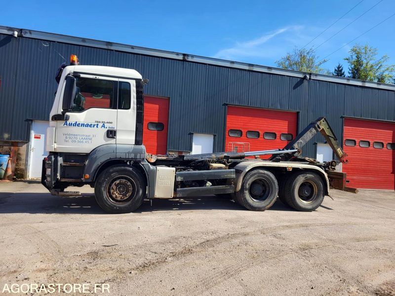 Camion ampliroll man tgs 33 400 - 827 000 KMS - 2009 - Hook lift truck: picture 2 Camion ampliroll man tgs 33 400 - 827 000 KMS - 2009 - Hook lift truck: picture 2