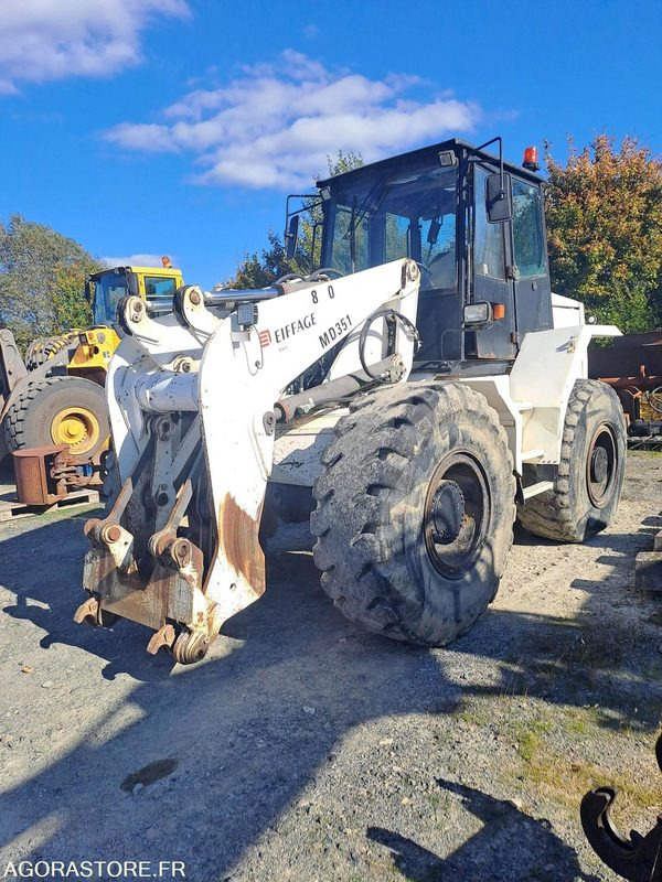 Chargeuse AHLMANN AS200 - 1999 / 6926 HEURES (MMF818/MD351) - Bulldozer: picture 1 Chargeuse AHLMANN AS200 - 1999 / 6926 HEURES (MMF818/MD351) - Bulldozer: picture 1