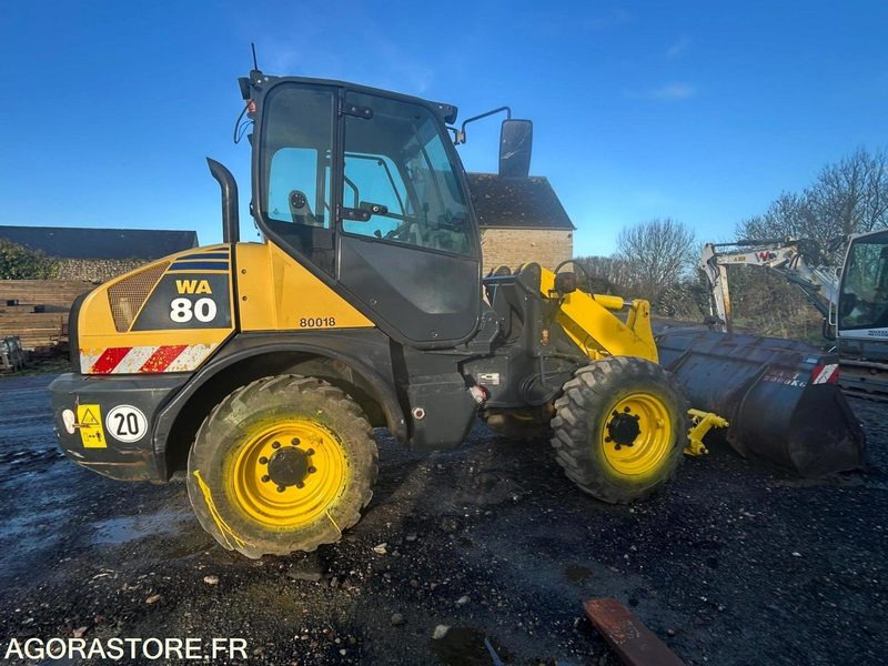 Chargeuse KOMTASU WA80 - Loader: picture 1 Chargeuse KOMTASU WA80 - Loader: picture 1