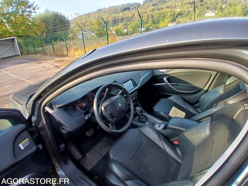 Citroën C5 – Diesel – 2016-204 763 km - Car: picture 3 Citroën C5 – Diesel – 2016-204 763 km - Car: picture 3