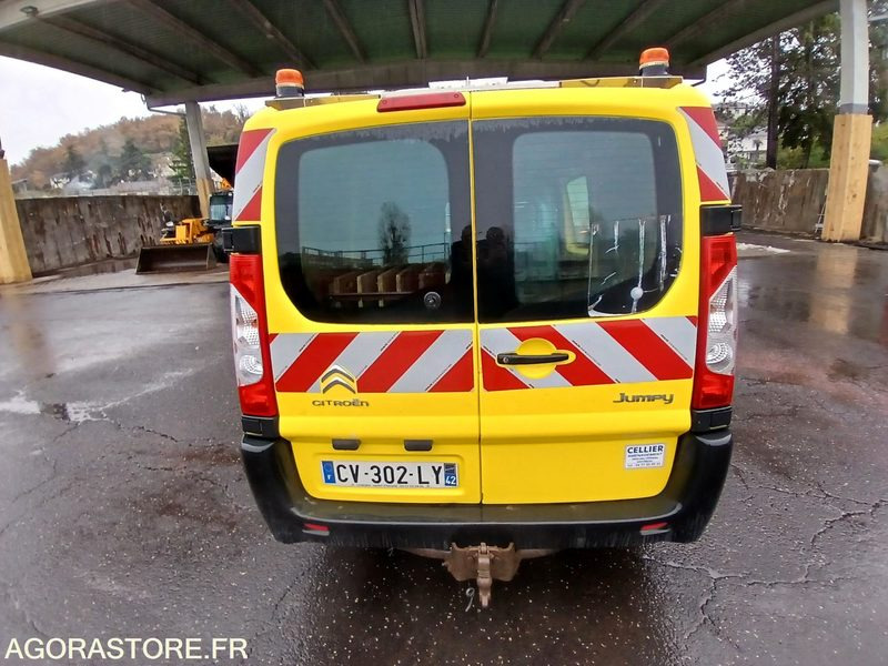 Citroën Jumpy - 2013 - 223009kms - CV302LY - Small van: picture 4 Citroën Jumpy - 2013 - 223009kms - CV302LY - Small van: picture 4