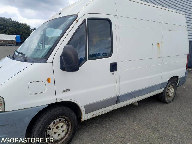 Boxer Peugeot - Commercial vehicle: picture 2 Boxer Peugeot - Commercial vehicle: picture 2