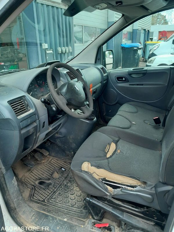 Expert Peugeot - Commercial vehicle: picture 4 Expert Peugeot - Commercial vehicle: picture 4