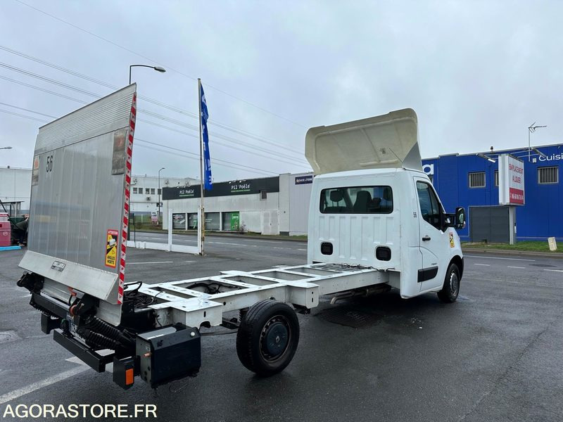 Renault Master III 2.3 DCI Plateau avec Hayon - Commercial vehicle: picture 3 Renault Master III 2.3 DCI Plateau avec Hayon - Commercial vehicle: picture 3
