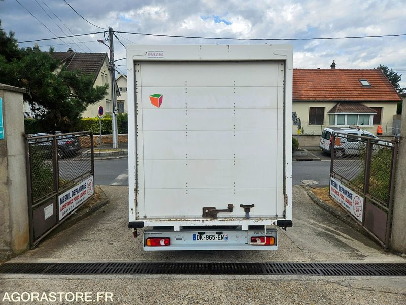 Renault master 2.3 dci 125cv savoyard - 2014 - MOTEUR NEUF - Commercial vehicle: picture 5 Renault master 2.3 dci 125cv savoyard - 2014 - MOTEUR NEUF - Commercial vehicle: picture 5