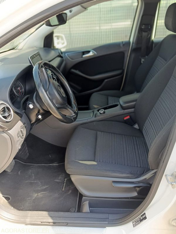 DQ-007-PL - Non Roulant - MERCEDES CLASSE B 160 - BVA - VP - 353 523 Kms - Car: picture 5 DQ-007-PL - Non Roulant - MERCEDES CLASSE B 160 - BVA - VP - 353 523 Kms - Car: picture 5