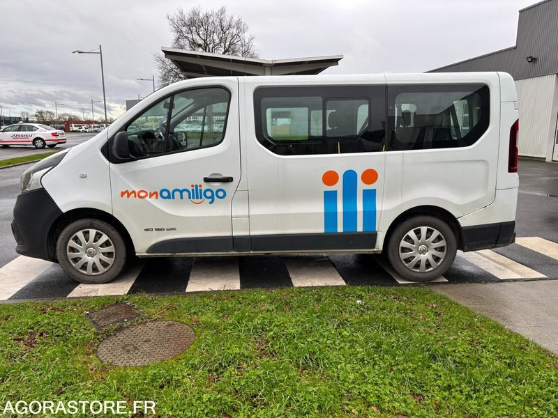 DS-891-SK - Non Roulant - RENAULT TRAFIC - VP - 318 330 Kms - Minibus, People carrier: picture 5 DS-891-SK - Non Roulant - RENAULT TRAFIC - VP - 318 330 Kms - Minibus, People carrier: picture 5