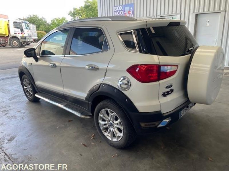 ECOSPORT TITANIUM 1.5 TDCI 90cv . 08/2014 . 128300 km - SUV: picture 2 ECOSPORT TITANIUM 1.5 TDCI 90cv . 08/2014 . 128300 km - SUV: picture 2