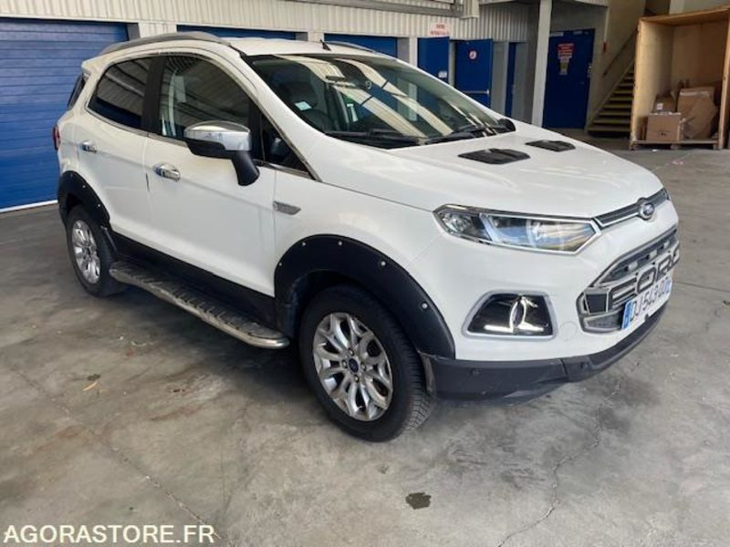 ECOSPORT TITANIUM 1.5 TDCI 90cv . 08/2014 . 128300 km - SUV: picture 4 ECOSPORT TITANIUM 1.5 TDCI 90cv . 08/2014 . 128300 km - SUV: picture 4