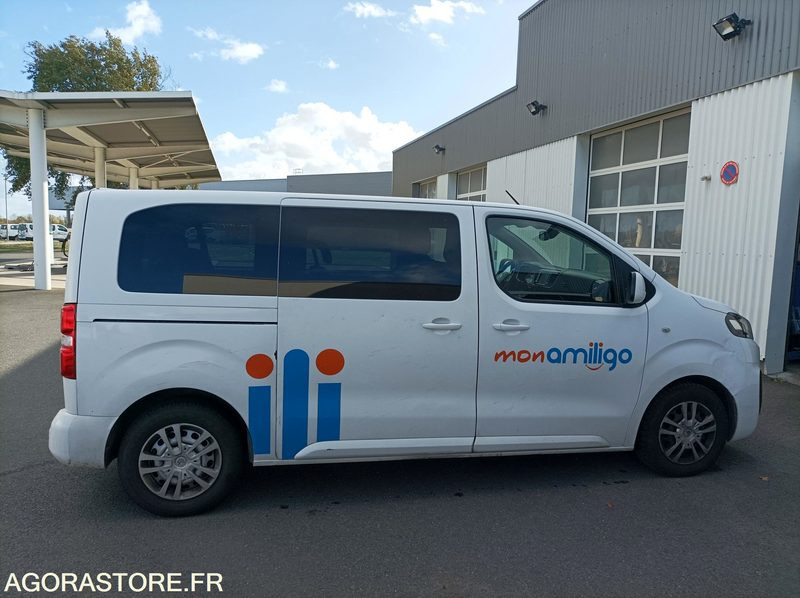 EM-706-ZF - Roulant - CITROEN JUMPY SPACE TOURER - VP - 258 600 Kms - Minibus, People carrier: picture 5 EM-706-ZF - Roulant - CITROEN JUMPY SPACE TOURER - VP - 258 600 Kms - Minibus, People carrier: picture 5