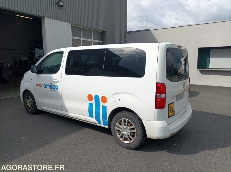 EM-742-ZF - Roulant - CITROEN JUMPY SPACE TOURER - VP - 274 772 Kms - Minibus, People carrier: picture 5 EM-742-ZF - Roulant - CITROEN JUMPY SPACE TOURER - VP - 274 772 Kms - Minibus, People carrier: picture 5